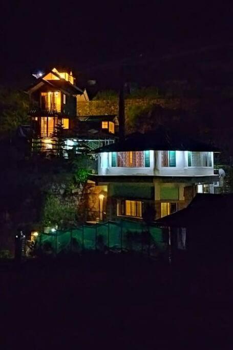 Kasauli Cascade A Cheerfull 4 Bedroom Challet Buitenkant foto