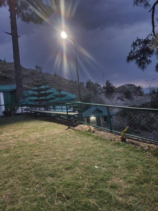 Kasauli Cascade A Cheerfull 4 Bedroom Challet Buitenkant foto