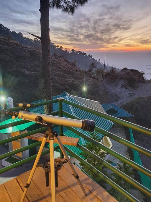 Kasauli Cascade A Cheerfull 4 Bedroom Challet Buitenkant foto