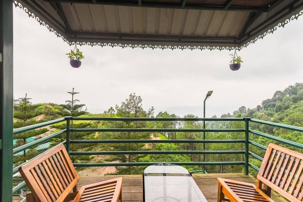 Kasauli Cascade A Cheerfull 4 Bedroom Challet Buitenkant foto